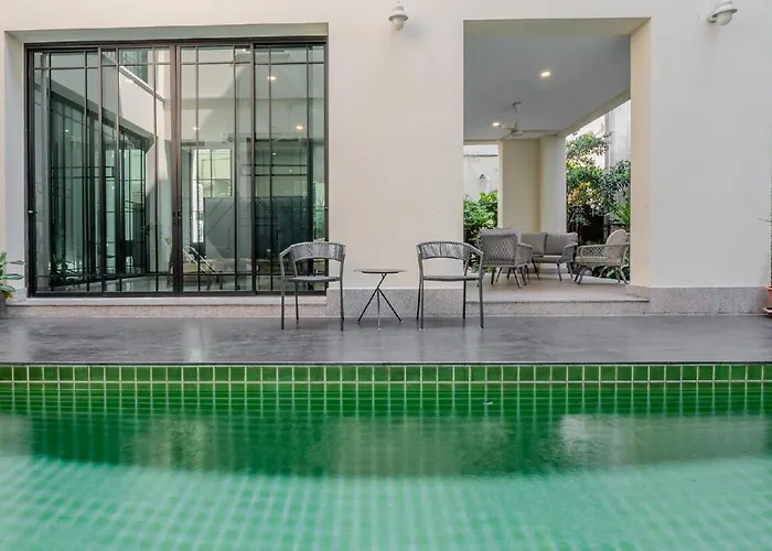 Sukumvit Pool 5br 5-7min-walk To Thonglor Sky Train Apartamento
