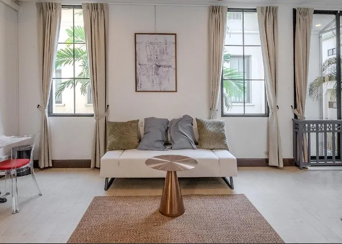 Sukumvit Pool 5br 5-7min-walk To Thonglor Sky Train * Bangkok