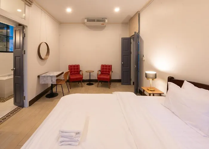 Apartamento Sukumvit Pool 5br 5-7min-walk To Thonglor Sky Train *