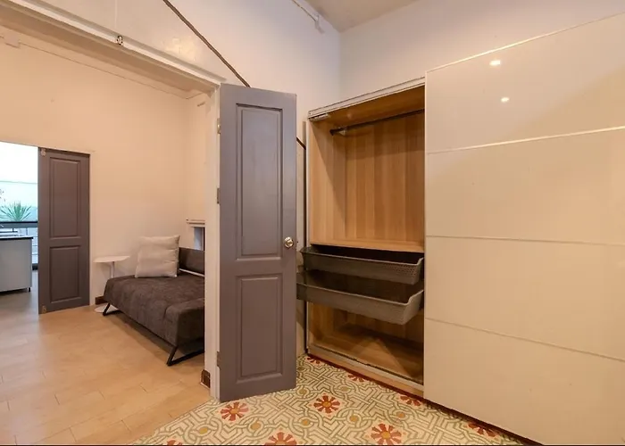 Apartamento Sukumvit Pool 5br 5-7min-walk To Thonglor Sky Train Bangkok
