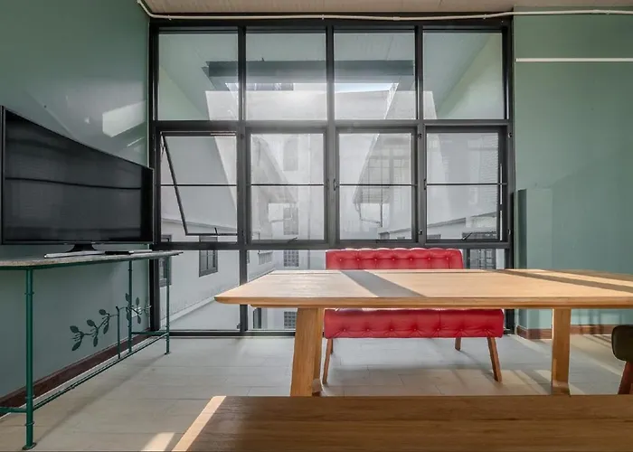 Sukumvit Pool 5br 5-7min-walk To Thonglor Sky Train Apartamento *