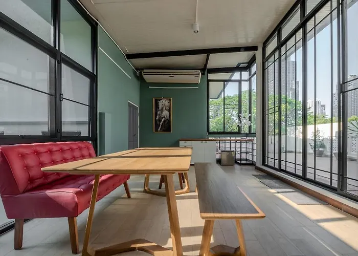Apartamento Sukumvit Pool 5br 5-7min-walk To Thonglor Sky Train