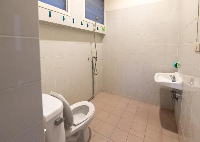 Sukumvit Pool 5br 5-7min-walk To Thonglor Sky Train Apartamento Bangkok